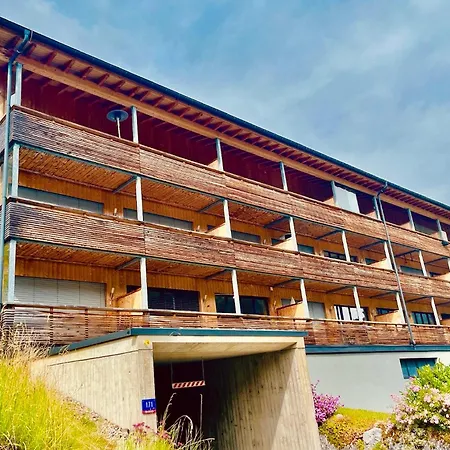 Sonniges Bergblick-appartement 아파트